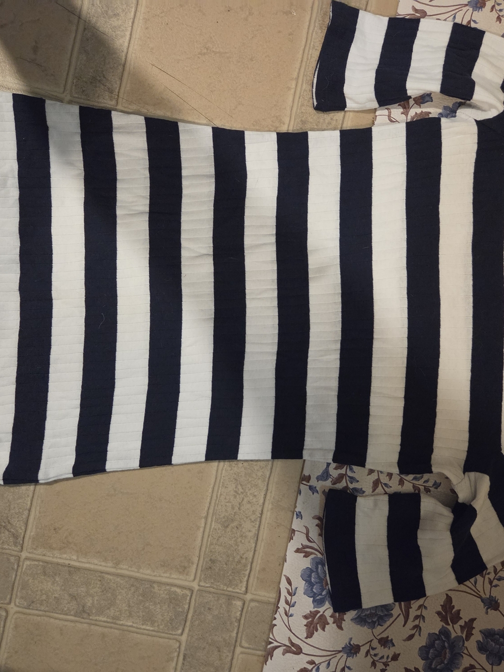 Men Sweater Subcategory Identification